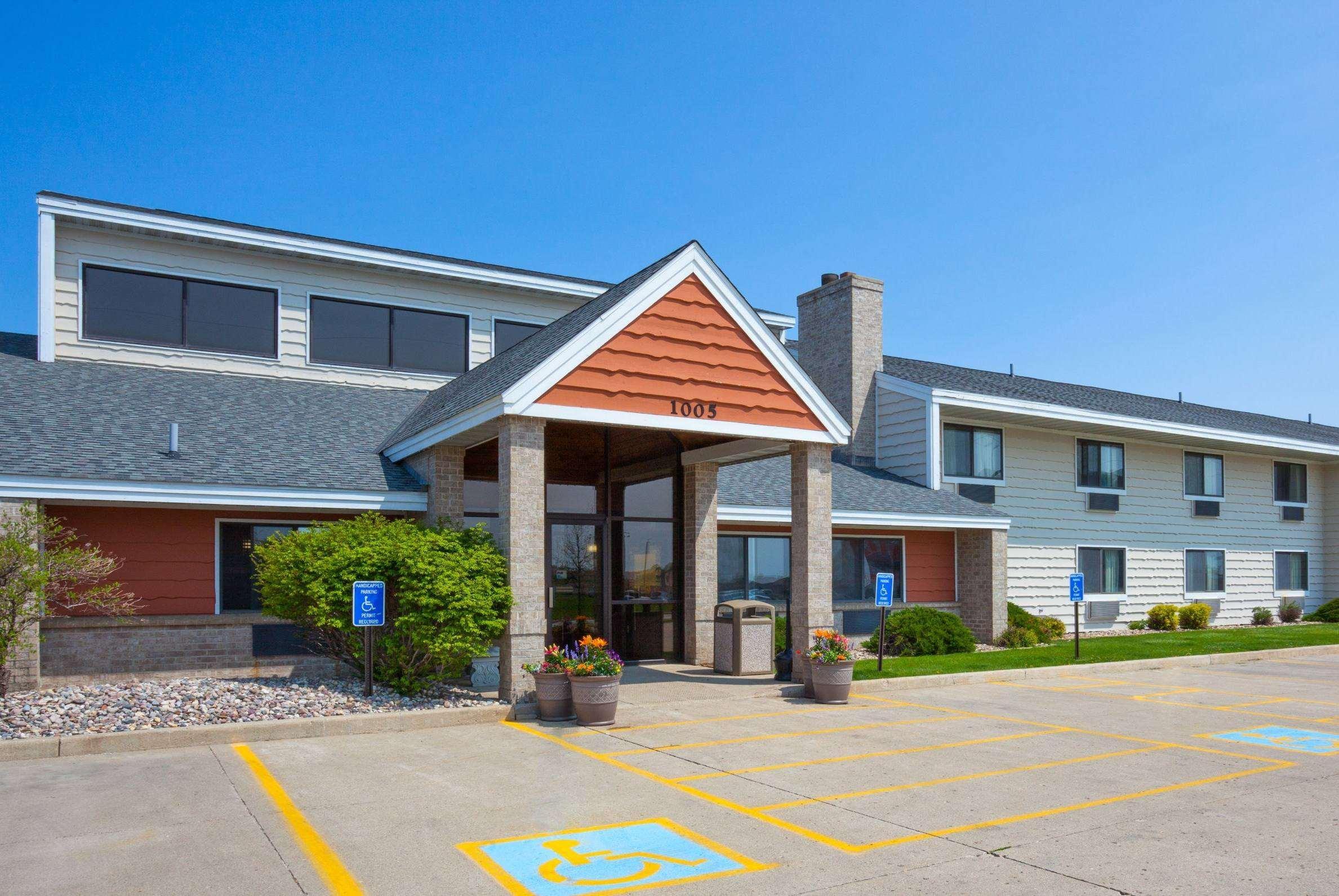 Americinn By Wyndham Spencer Exteriér fotografie